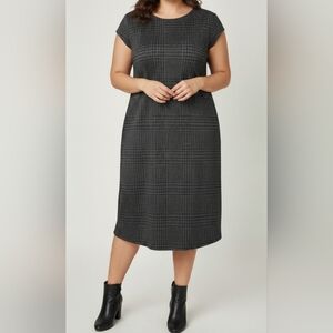 Universal Standard Black & Gray Short-Sleeve Houndstooth Dress, Size 34